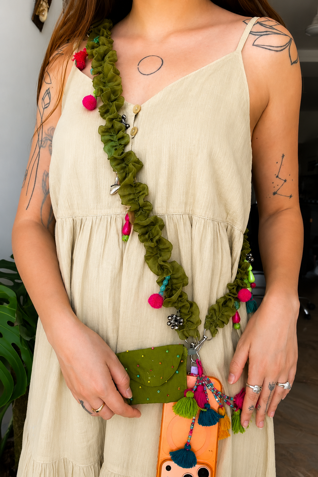 Olive mobile string with pouch