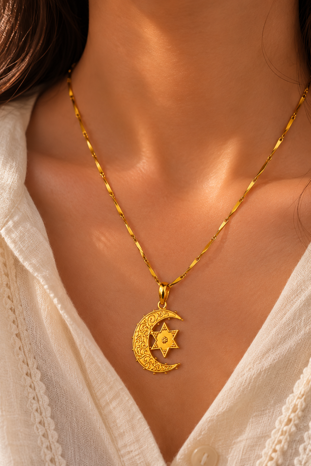 Chaandni Raat Pendant (With Chain)