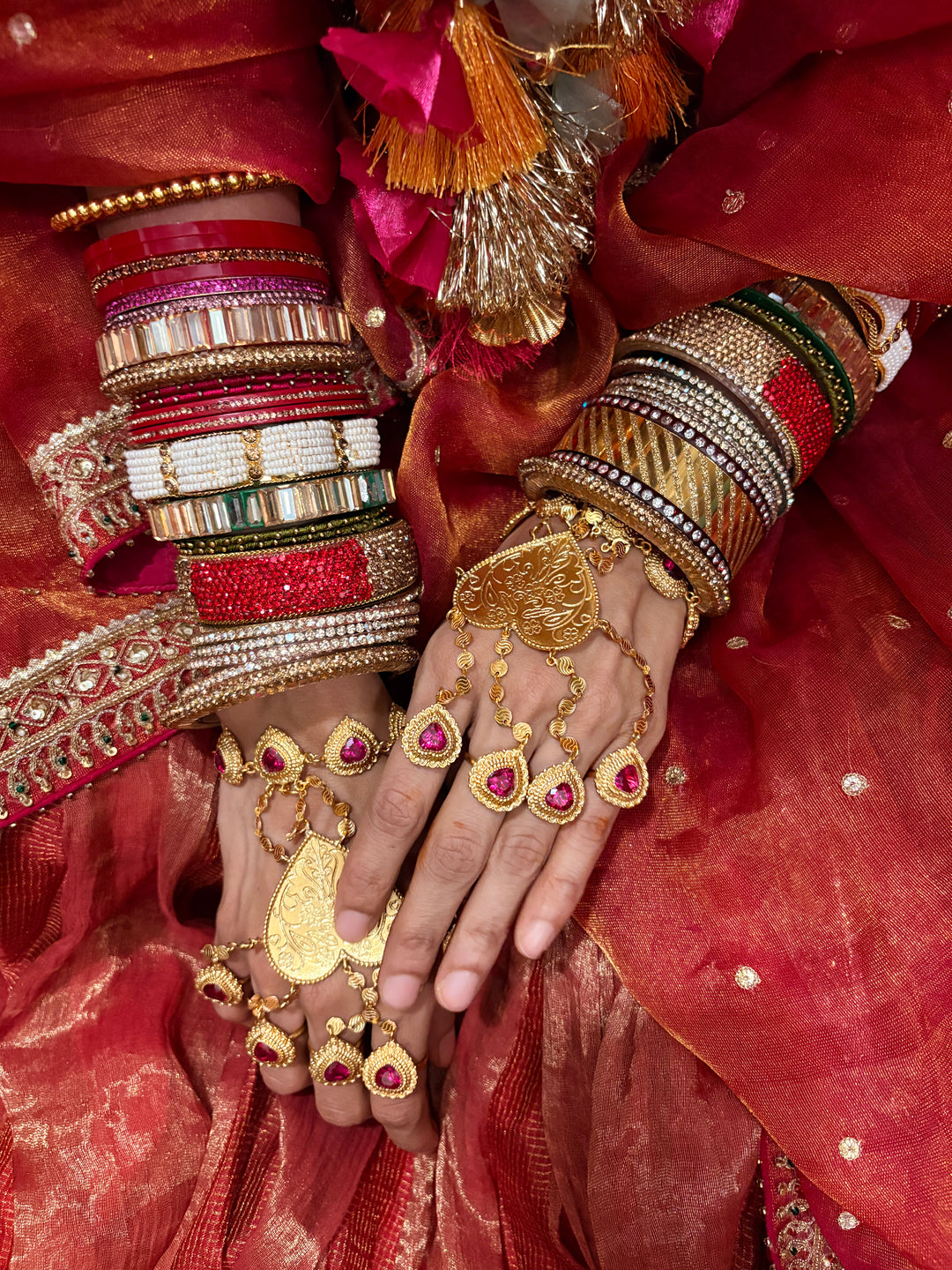 
                  
                    Ishq Haath Phool - set of two
                  
                