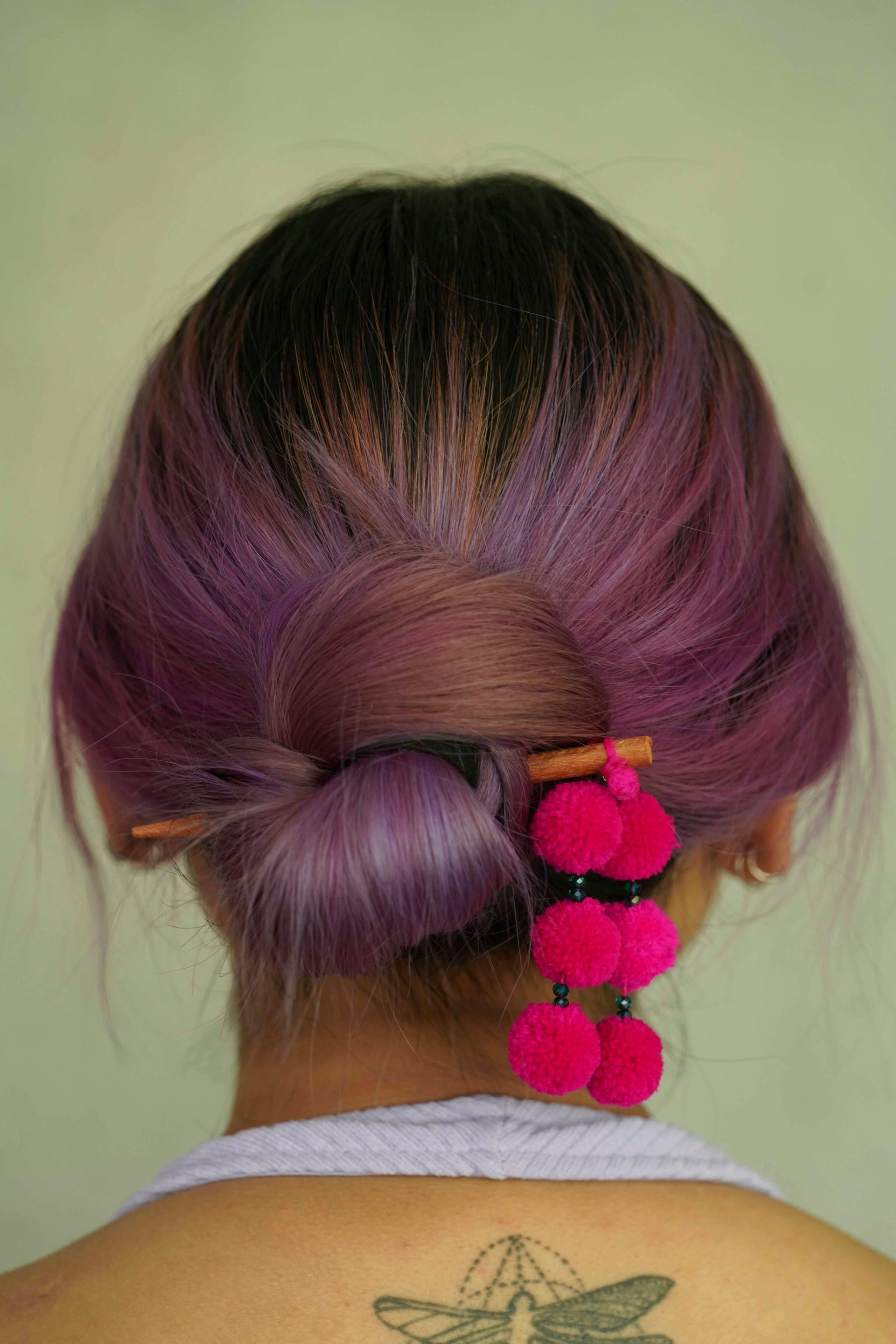 Zuri Bun Stick (Pink)