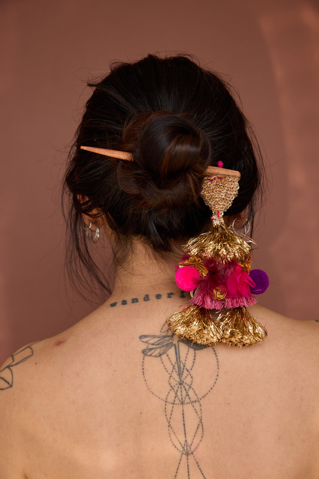 
                  
                    Sitaara Dil Bun Stick
                  
                