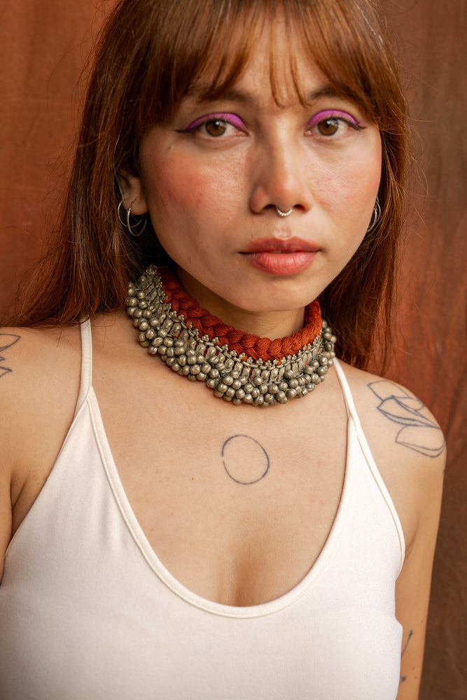 
                  
                    Paajeb Choker
                  
                