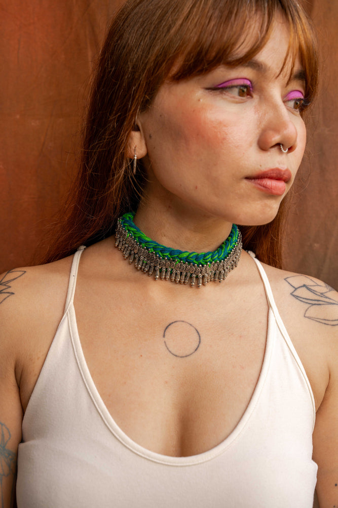 
                  
                    Paajeb Choker
                  
                