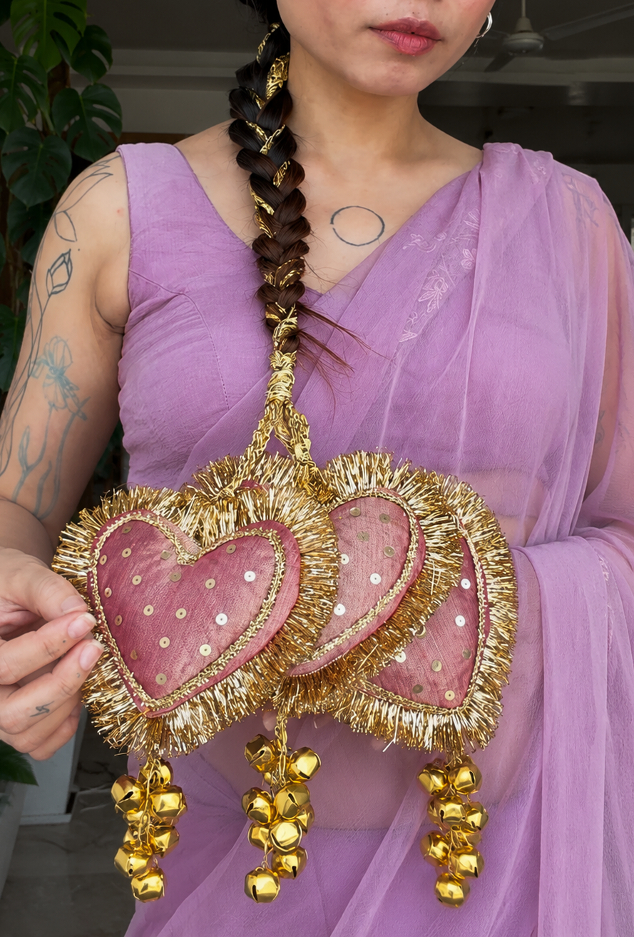
                  
                    Dil Parandi
                  
                