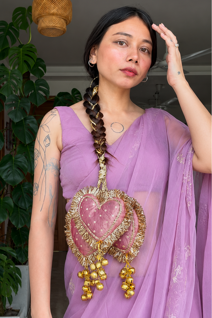 
                  
                    Dil Parandi
                  
                