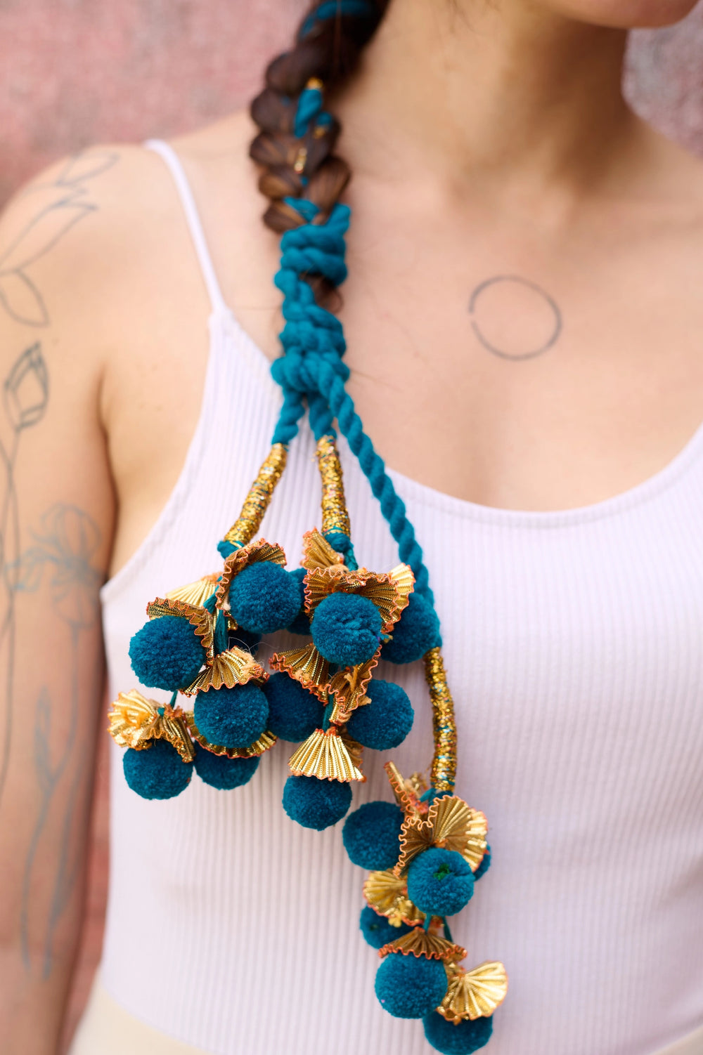Zozo Parandi (Blue)
