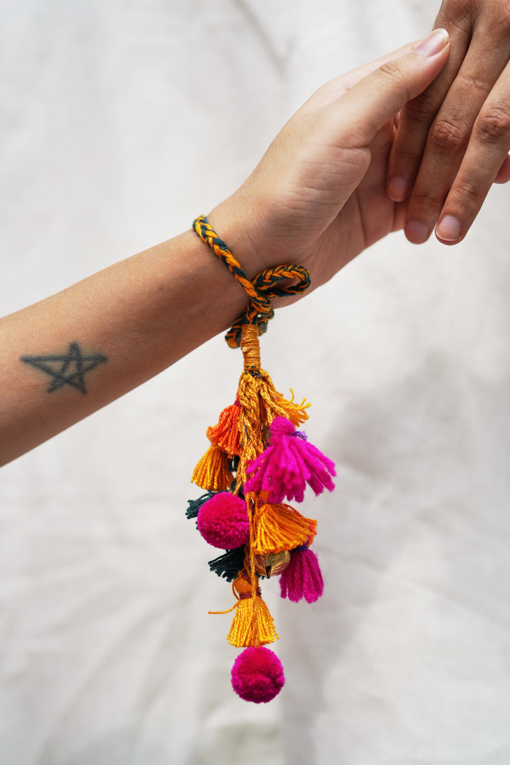 Nakhrewali lumba rakhi