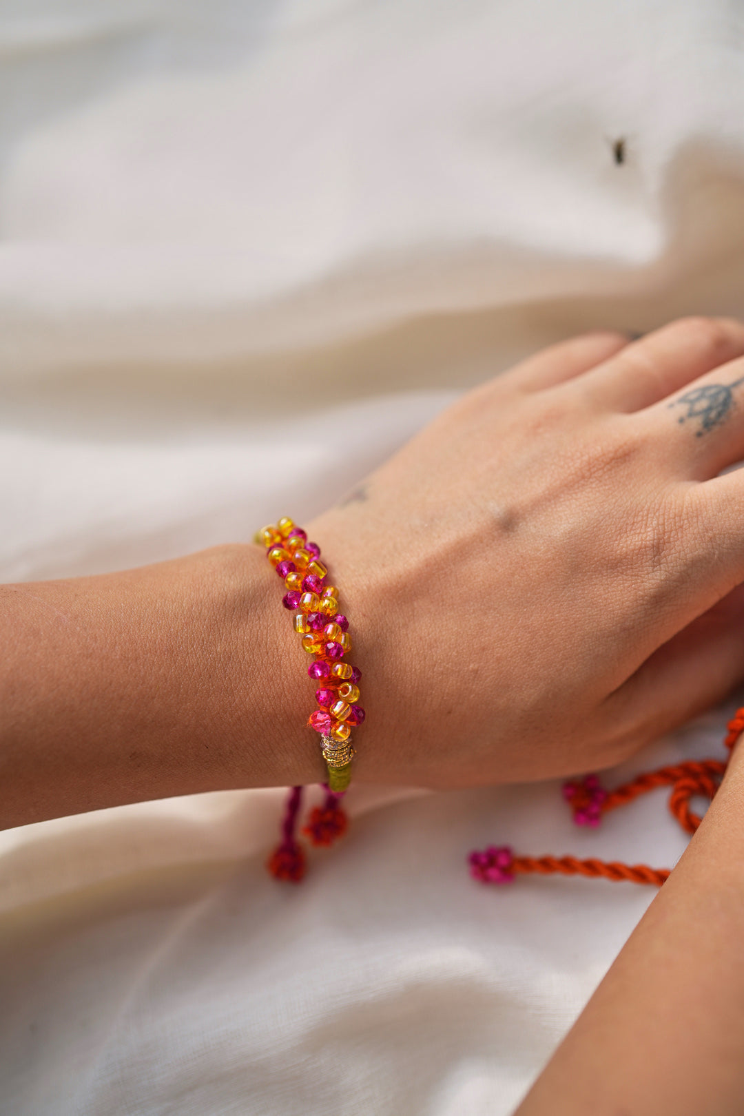 
                  
                    Knots of love - set of two
                  
                