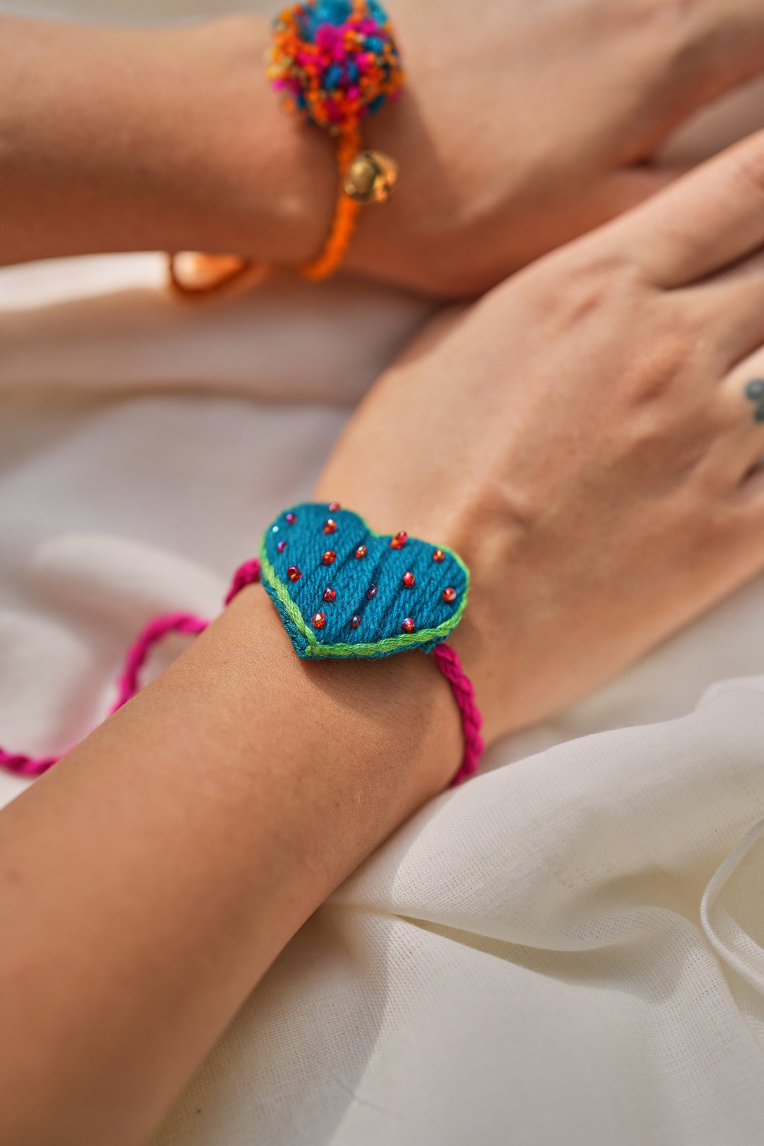 
                  
                    Dil vali rakhi - set of two
                  
                