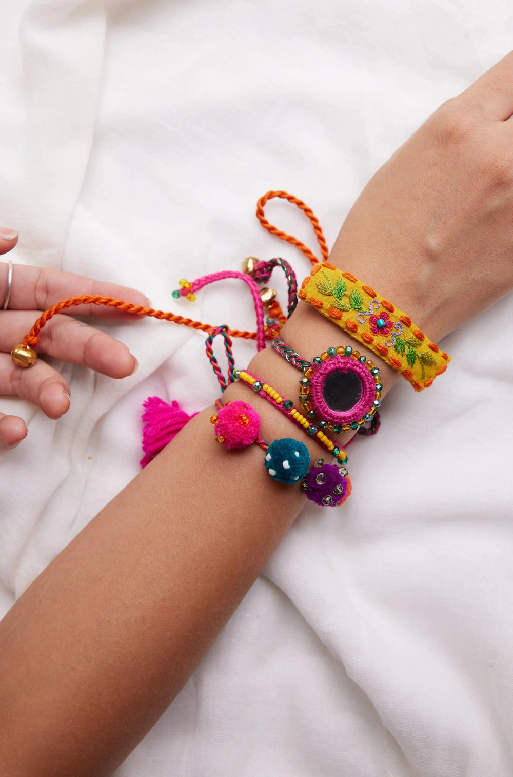 Nikki Chinki Rakhi - Set of four