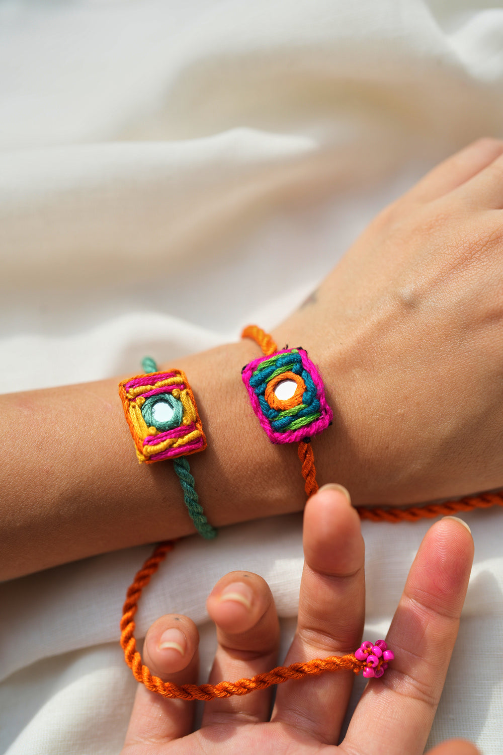 Aaina rakhi - set of two