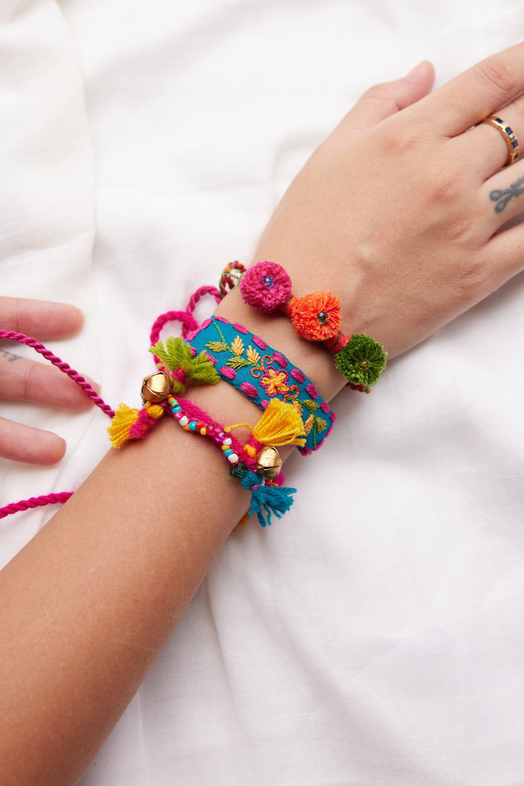 Ishi Mishi rakhi - Set of five