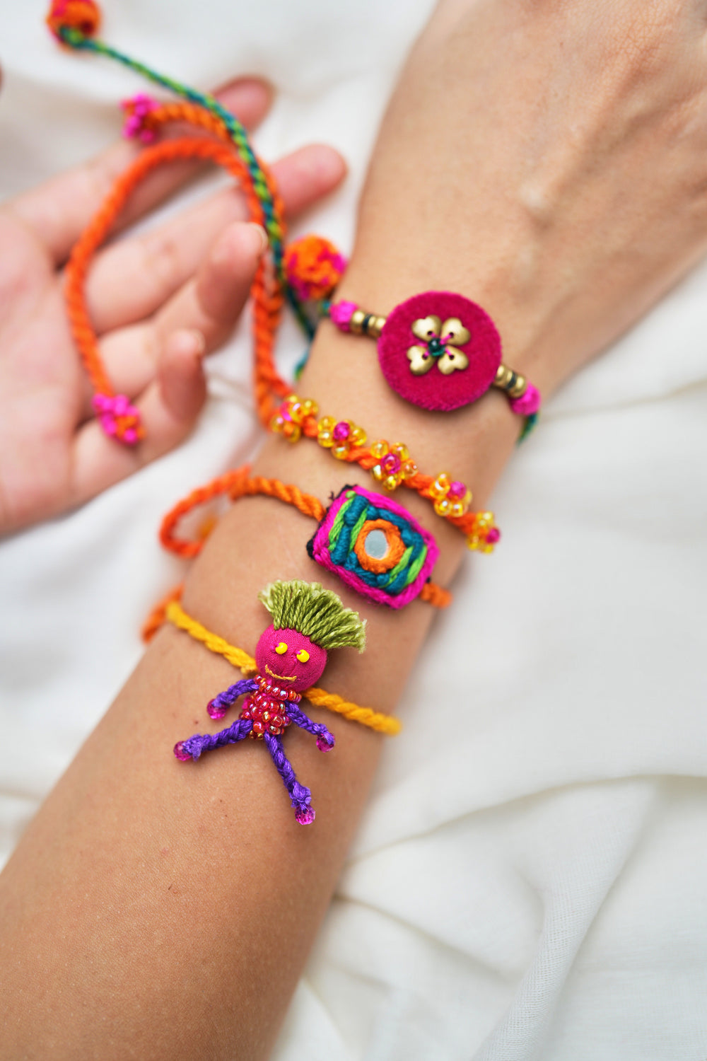 Tonu monu sonu rakhi - set of four