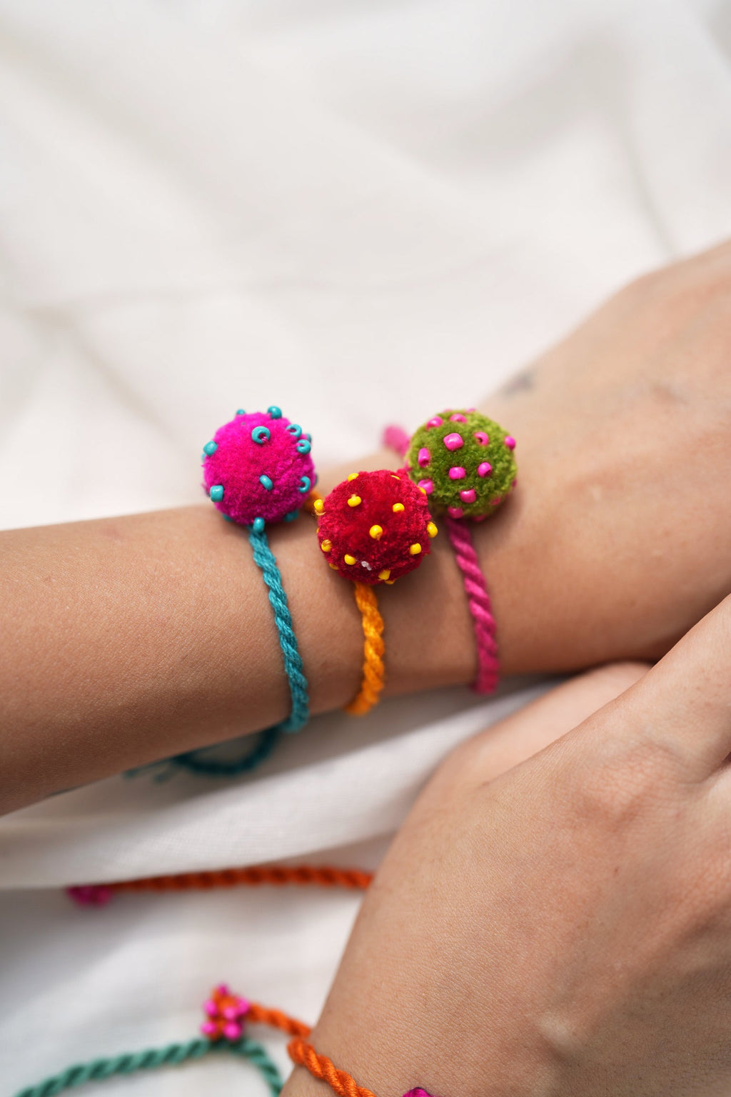 Mini laddoo & aaina rakhi - set of five