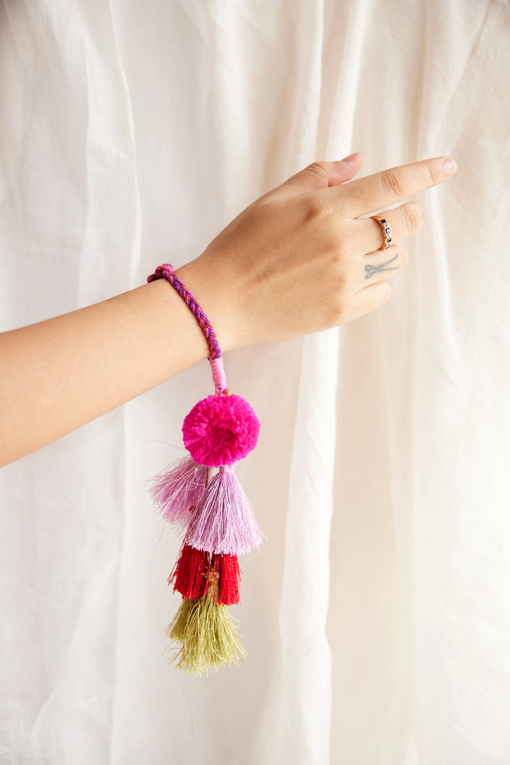 Gulabo Lumba Rakhi