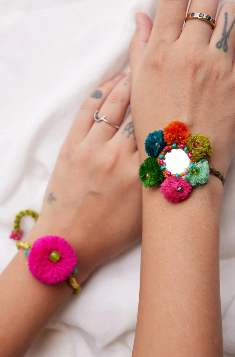 Flora Rakhi - Set of two