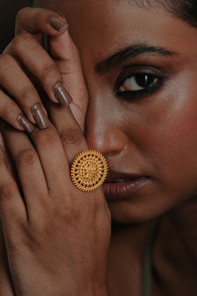
                  
                    Nur Ring
                  
                