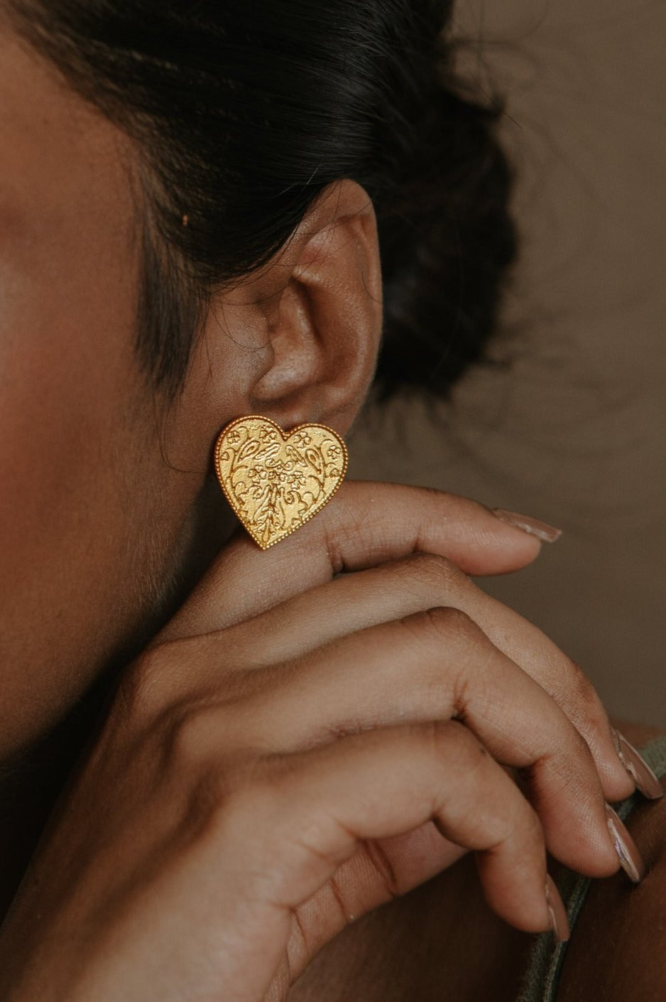 
                  
                    Ishq Earring
                  
                