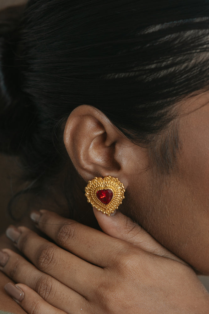 
                  
                    Jazbaa Earring
                  
                