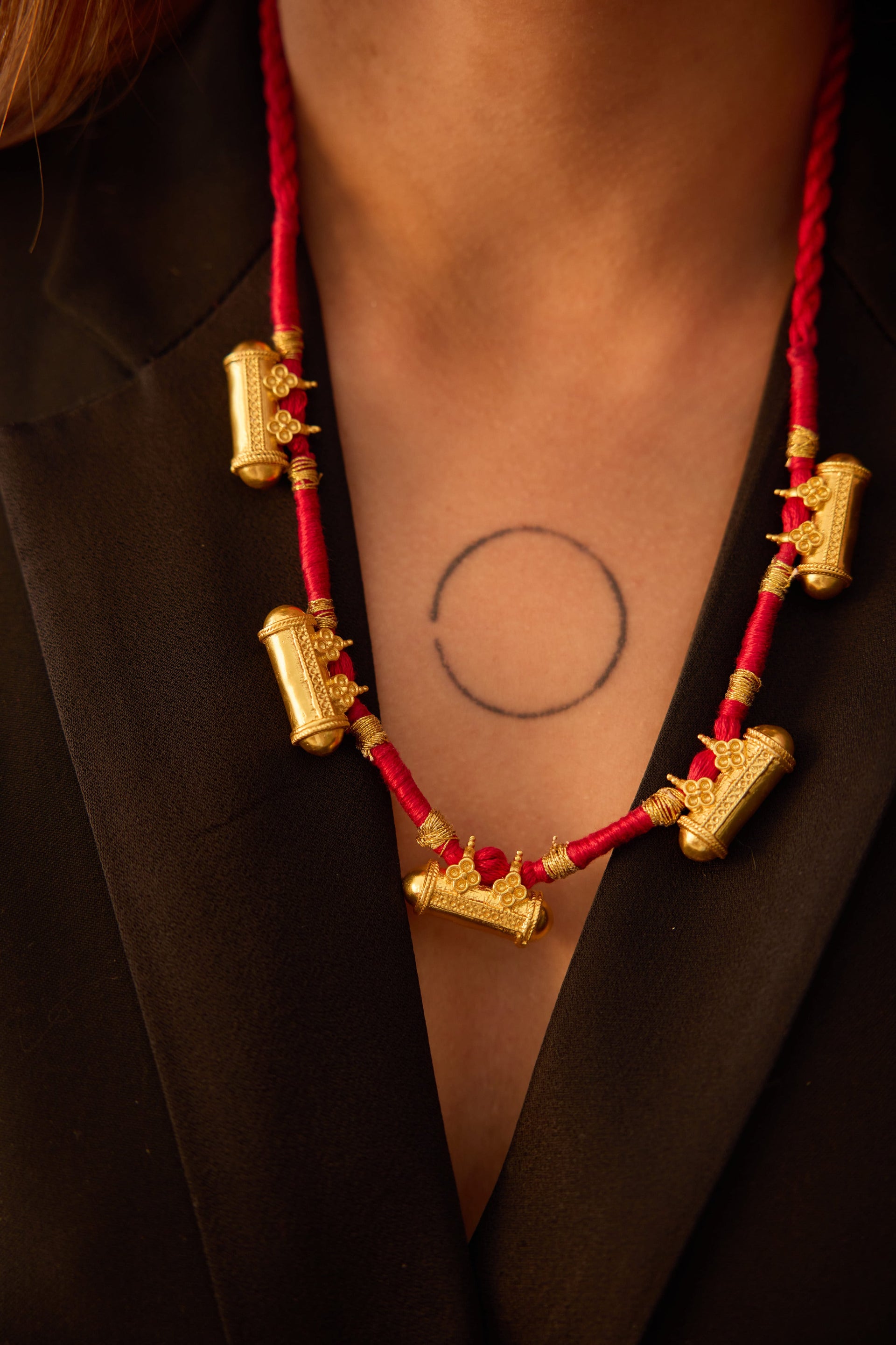 Madaliyo Necklace ( Red)