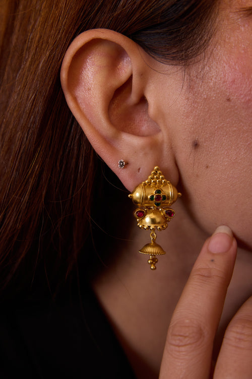 Madaliyo Jhumka