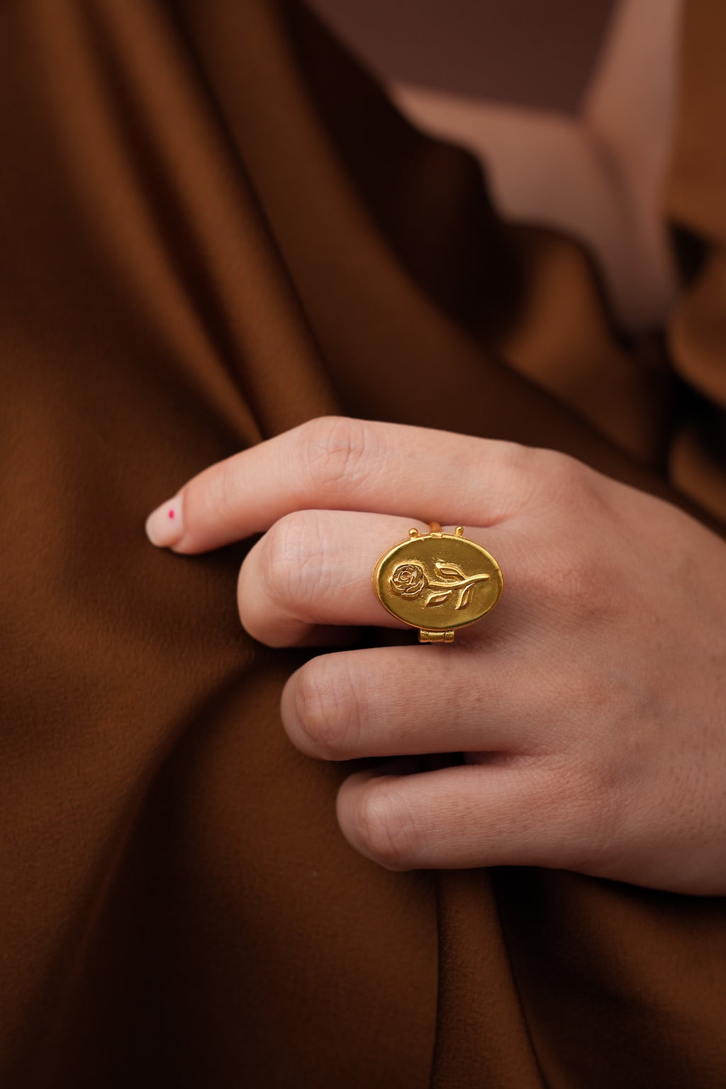 Gulab Ring