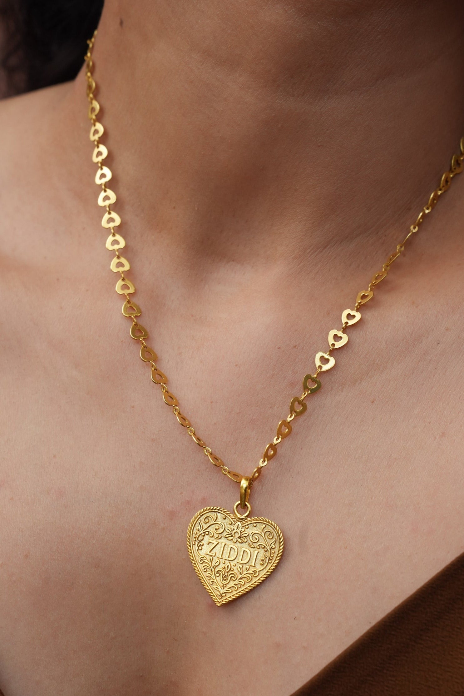 Love Chain