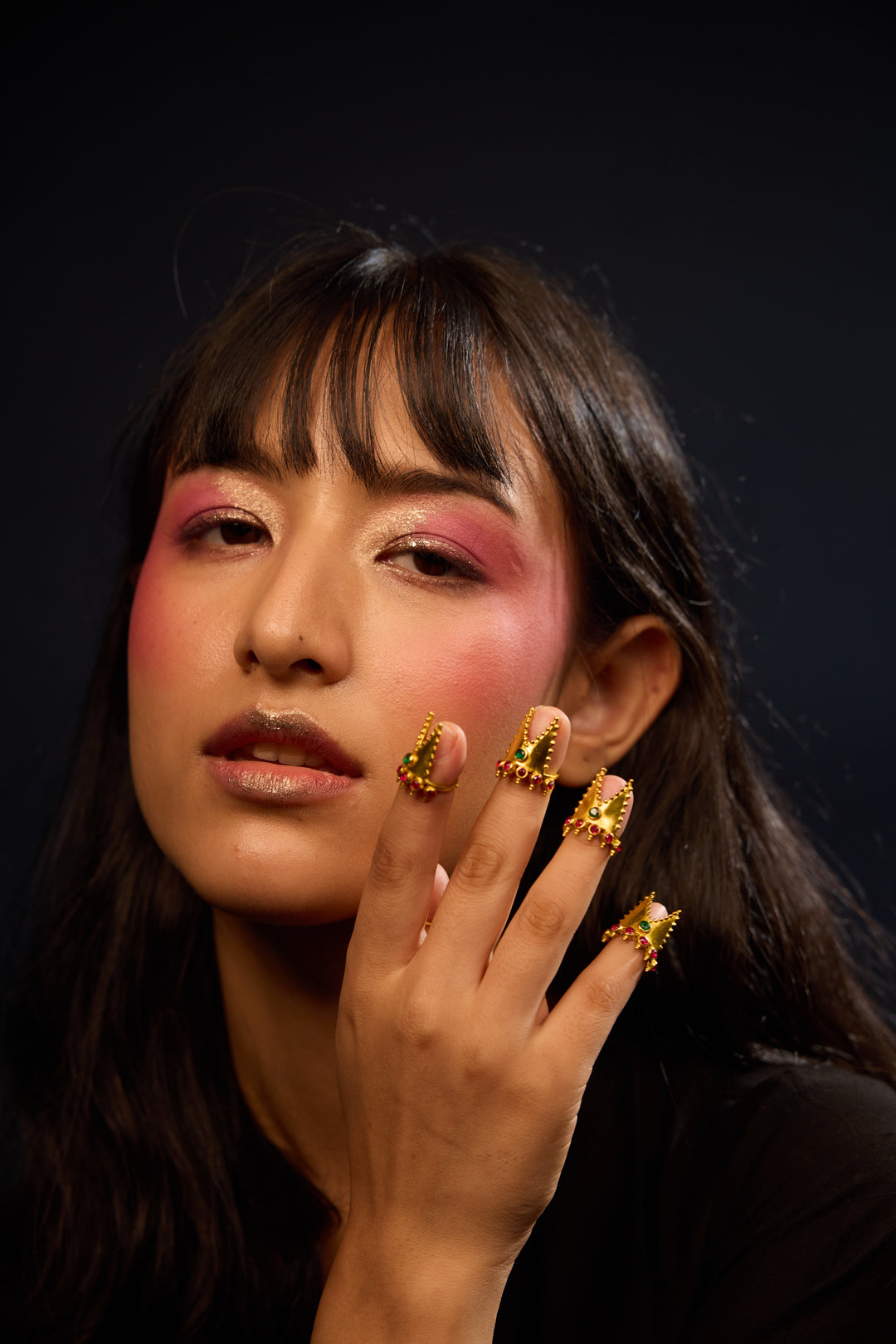 
                  
                    Cosmo nail ring
                  
                
