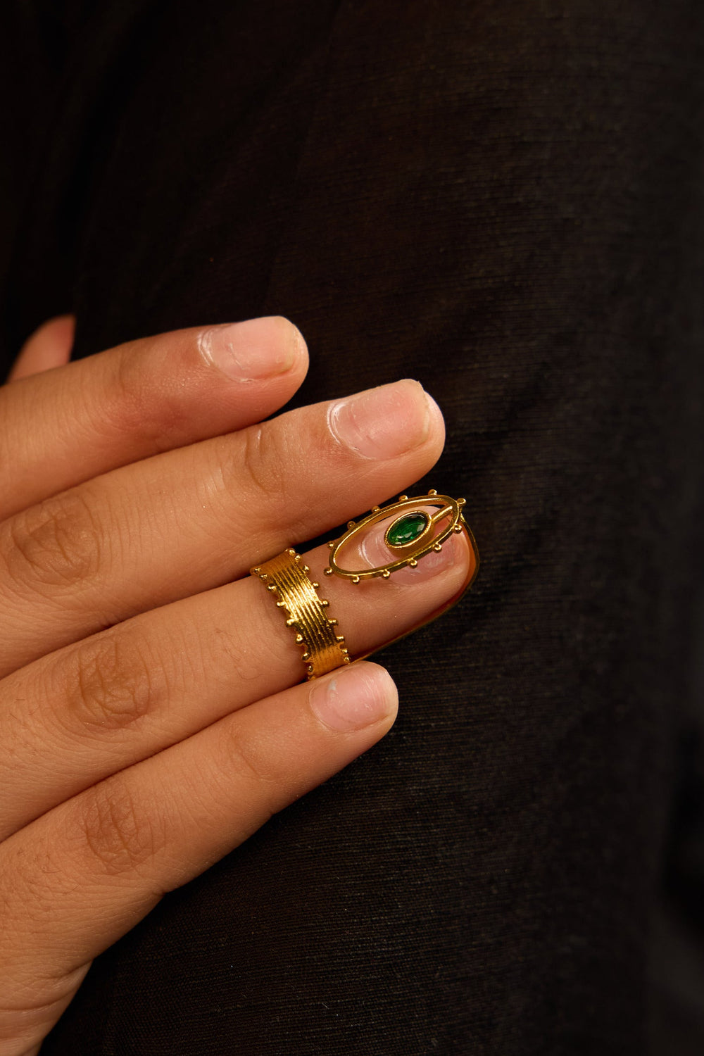 Zooni nail ring