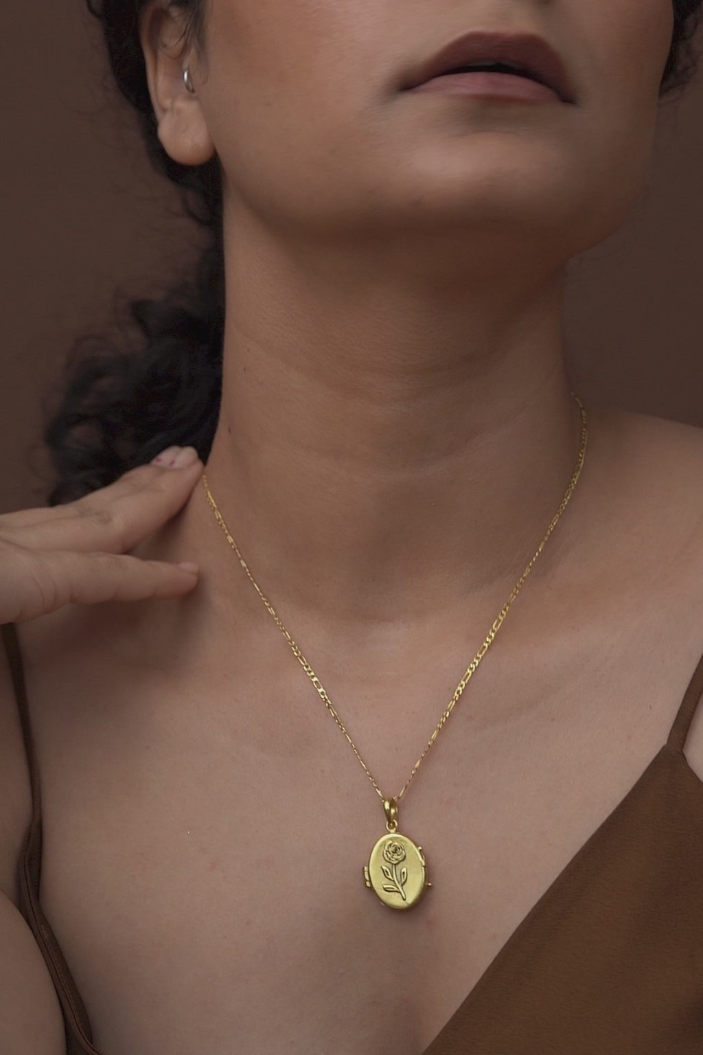 Gul Locket