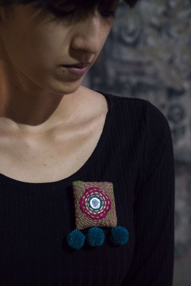Ghumakkad brooch