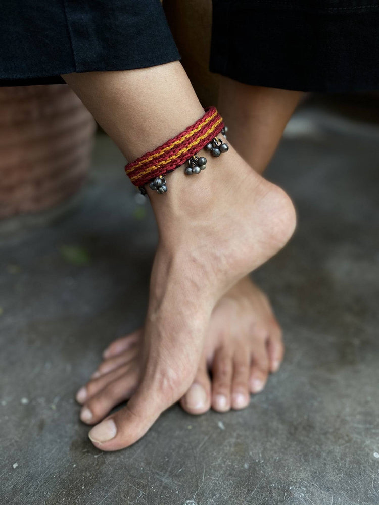 Toli anklet