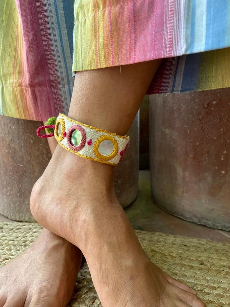 
                  
                    Aaina Anklet (Yellow)
                  
                