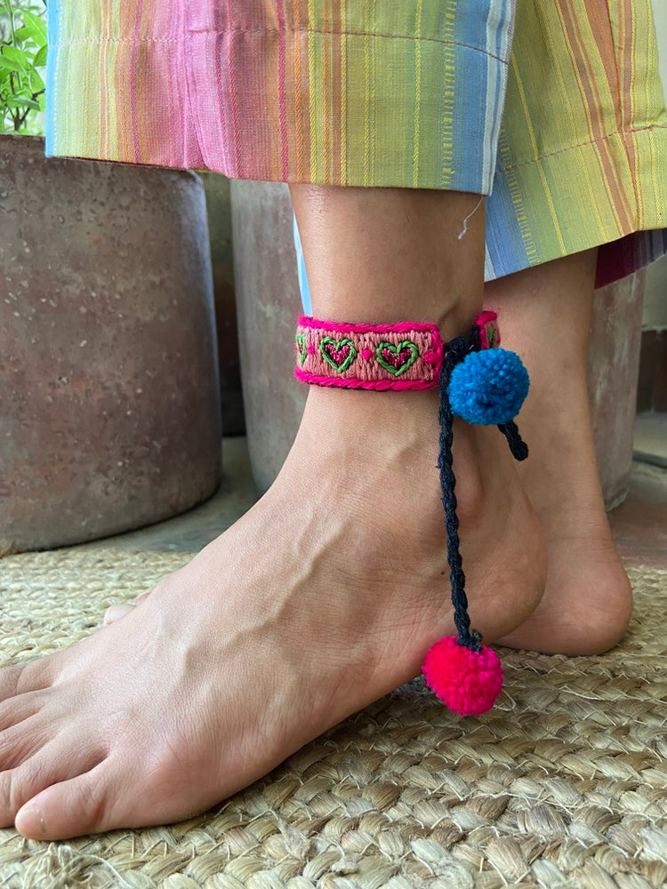 
                  
                    Love song Anklet
                  
                