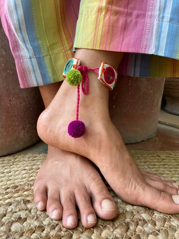 
                  
                    Aaina Anklet (Green)
                  
                