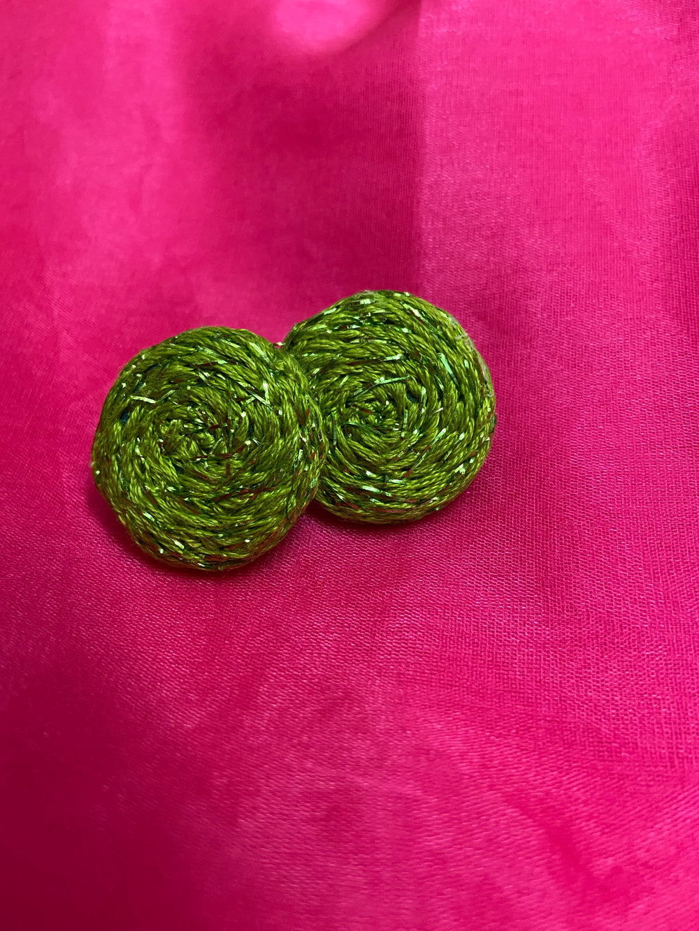 Twinkling Green Stud