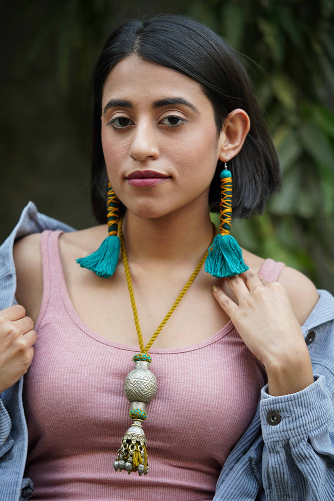 
                  
                    Fanaa Earring
                  
                